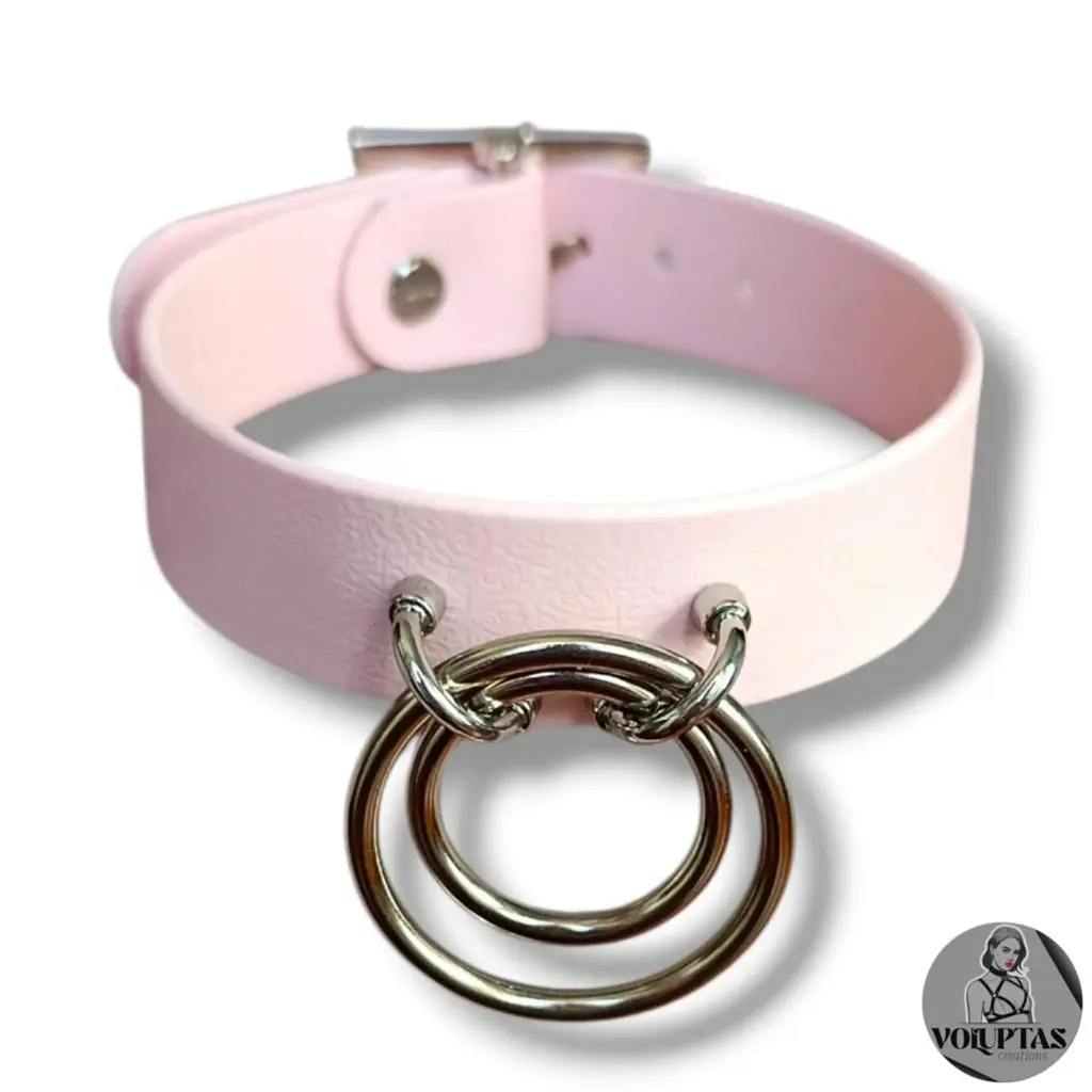 Collier TOTALIA en cuir vegan rose pastel — Texte en option sur les côtés 