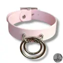Collier TOTALIA en cuir vegan rose pastel — Texte en option sur les côtés 