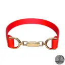 Collier ADORA en cuir vegan rouge — Sur mesure avec texte personnalisable en option