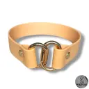 Collier NEXA en cuir vegan sable — Sur mesure avec texte personnalisable en option 