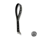 Slapper FERA avec pics en cuir vegan noir —  Texte en option personnalisable (+couleur au choix)